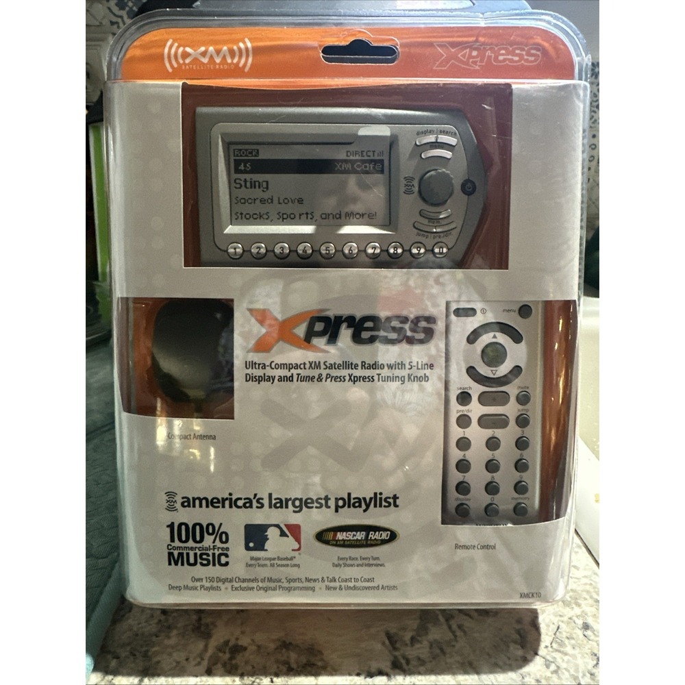 *NEW* Audiovox XM Xpress Satellite‎ Radio Receiver with Vehicle Kit SEALED!